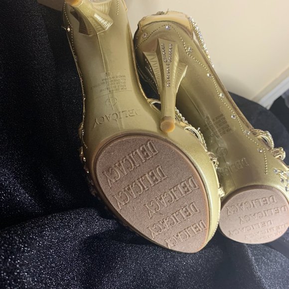 Women's Rhinestone Evening Shoes - Picture 5 of 5